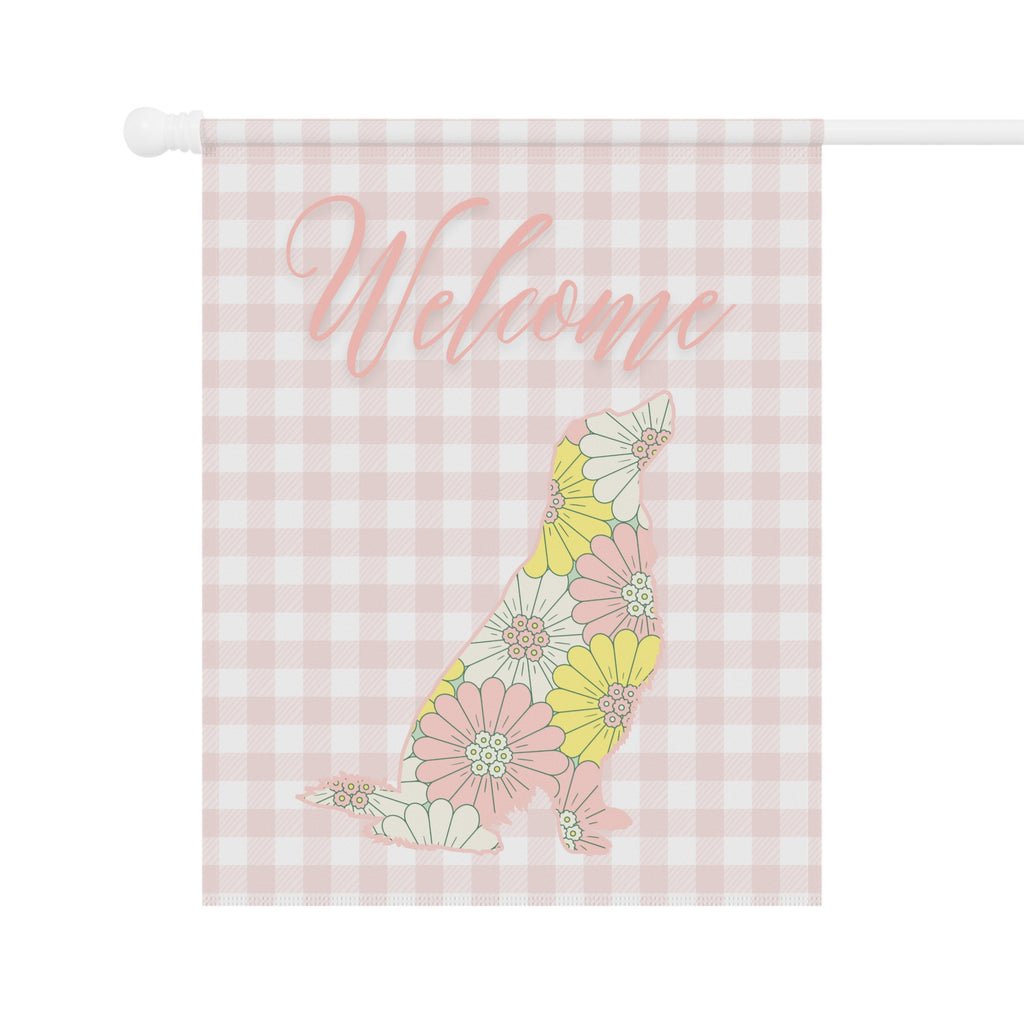 Pink Gingham Golden Retriever Welcome Garden Banner, Floral Pet Décor, Outdoor Sign, Housewarming Gift