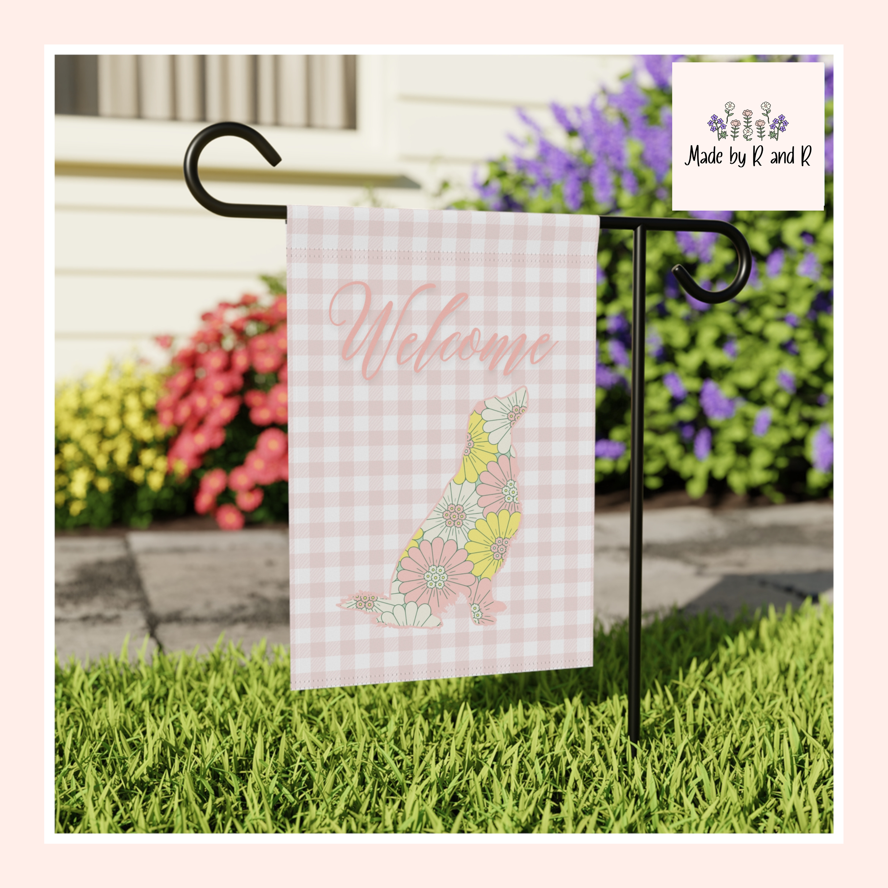 Pink Gingham Golden Retriever Welcome Garden Banner, Floral Pet Décor, Outdoor Sign, Housewarming Gift