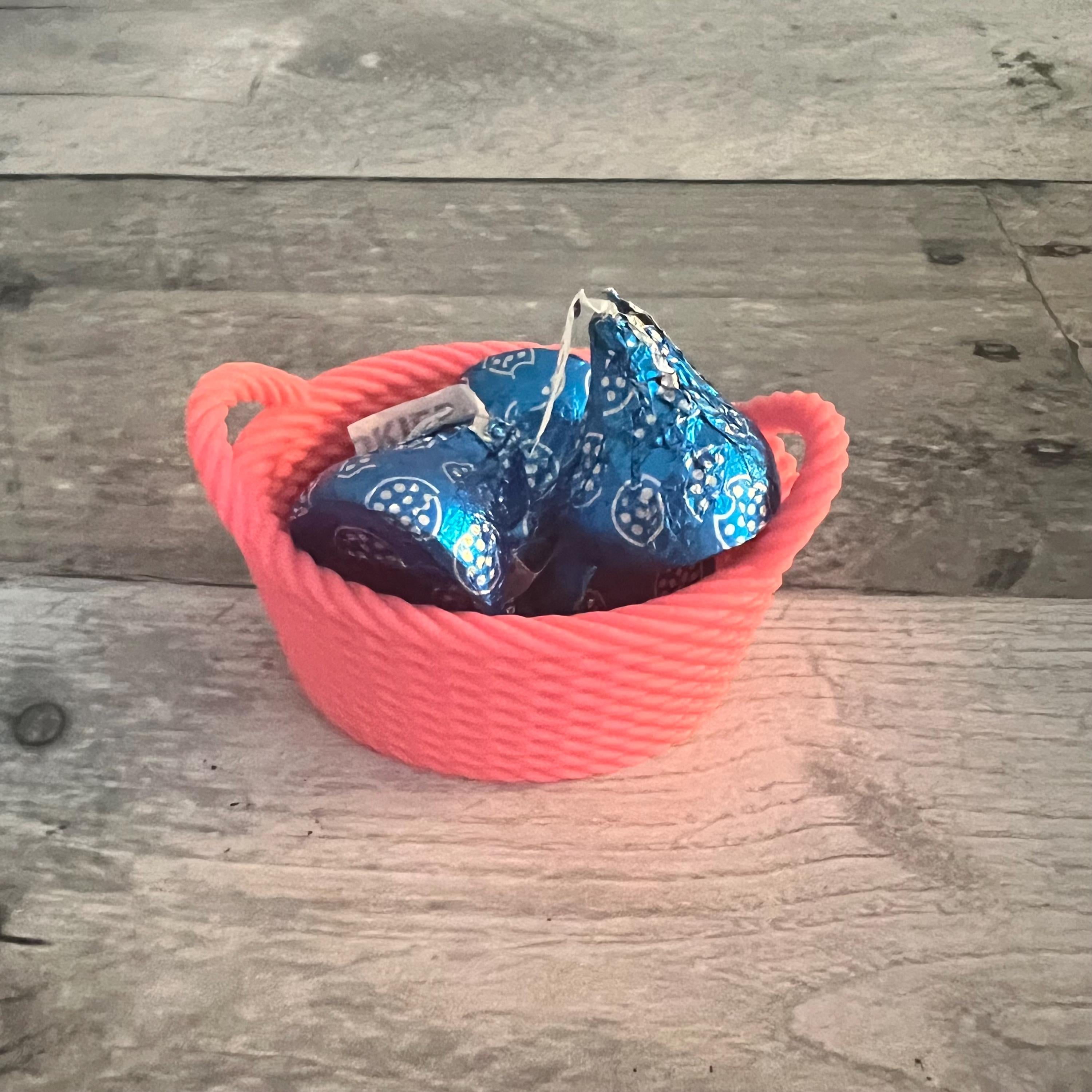 Miniature 3D Printed Basket From Made By R And R